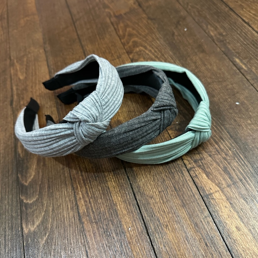 3 knotted headbands